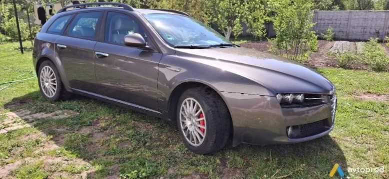Фото 2 - Alfa Romeo 159 2009