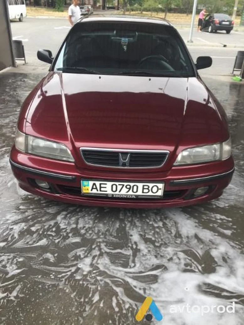 Фото 1 - Honda Accord 1997