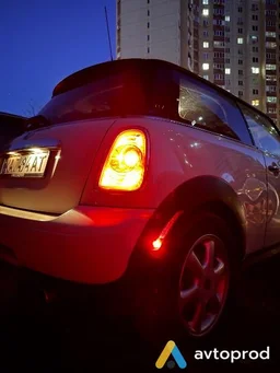Photo 2 - Mini Cooper 2011