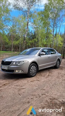 Фото 4 - Skoda Superb 2010