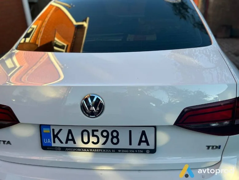 Фото 3 - Volkswagen Jetta 2016