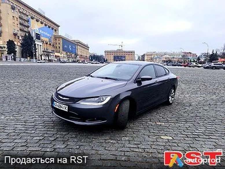 Фото 4 - Chrysler 200 2015