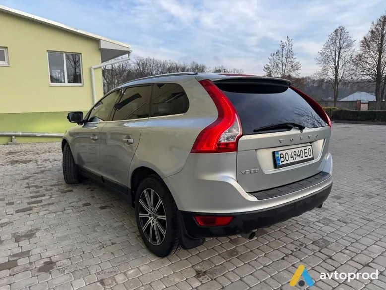 Фото 1 - Volvo XC60 2010