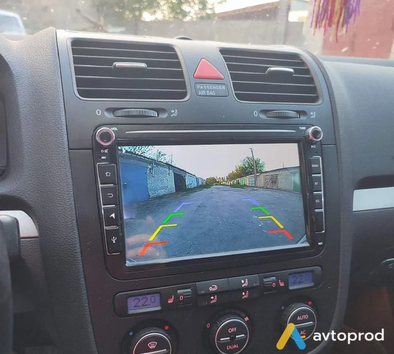 Фото 3 - Volkswagen Golf 2008