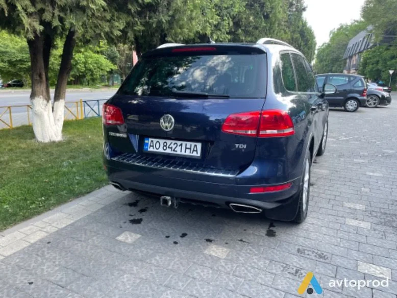 Фото 4 - Volkswagen Touareg 2011