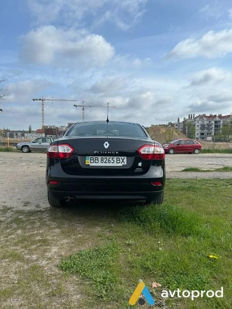 Фото 2 - Renault Fluence 2010