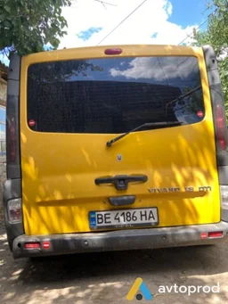Фото 2 - Opel Vivaro 2004