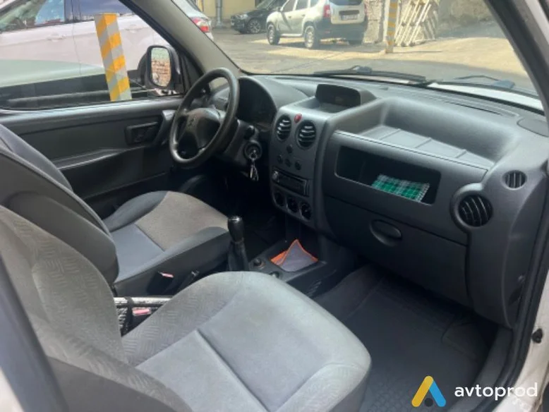 Фото 3 - Citroen Berlingo 2006