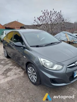 Фото 3 - Hyundai Accent 2011