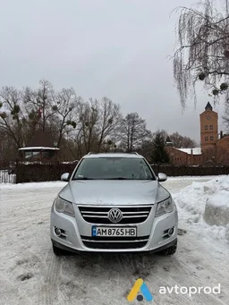 Photo 2 - Volkswagen Tiguan 2010