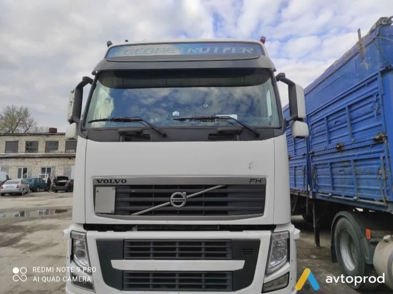 Фото 1 - Volvo 140 2010