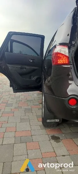 Фото 2 - Nissan Qashqai 2010
