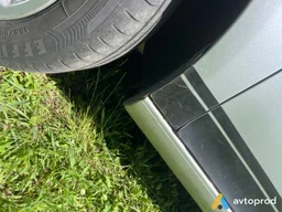 Фото 3 - Volkswagen Golf 2006