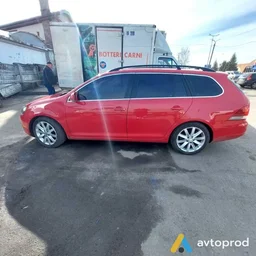 Photo 2 - Volkswagen Jetta 2010