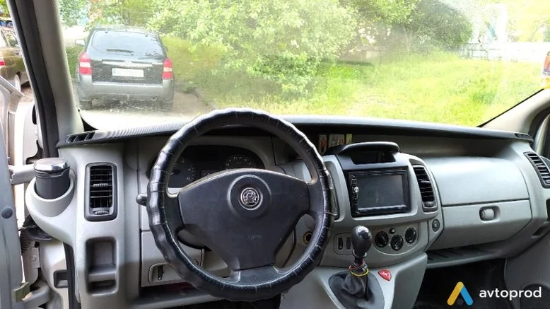 Фото 4 - Opel Vivaro 2006