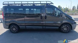 Фото 4 - Renault Trafic 2010