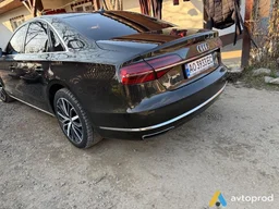 Photo 2 - Audi A8 2014