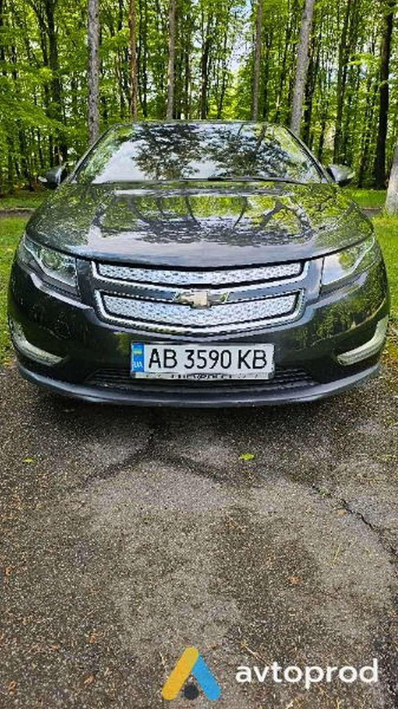 Фото 3 - Chevrolet Volt 2013