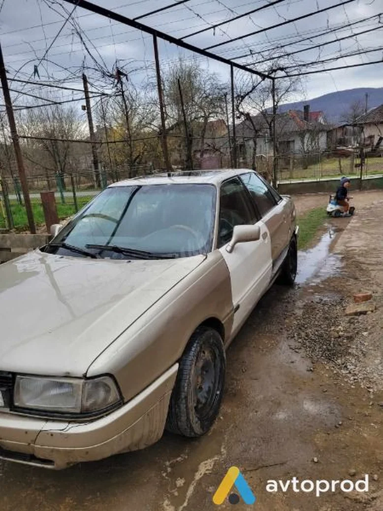 Фото 2 - Audi A4 1989