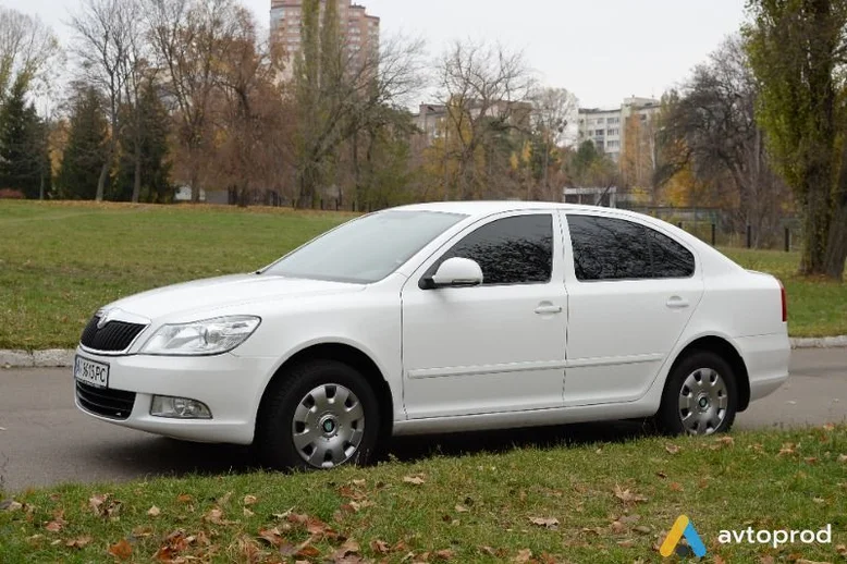 Фото 2 - Skoda Octavia 2011
