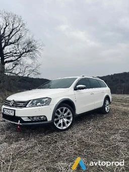 Photo 2 - Volkswagen Passat 2014