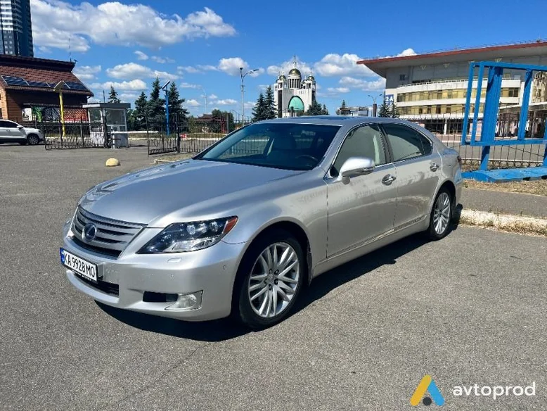 Фото 1 - Lexus LS 2010