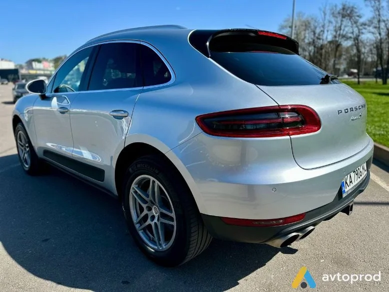 Фото 2 - Porsche Macan 2015