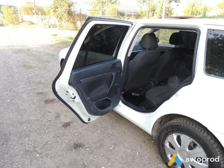 Фото 2 - Skoda Octavia 2012