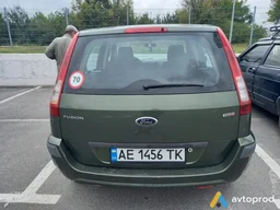 Photo 2 - Ford Fusion 2005