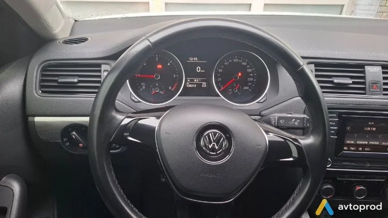 Фото 2 - Volkswagen Jetta 2016