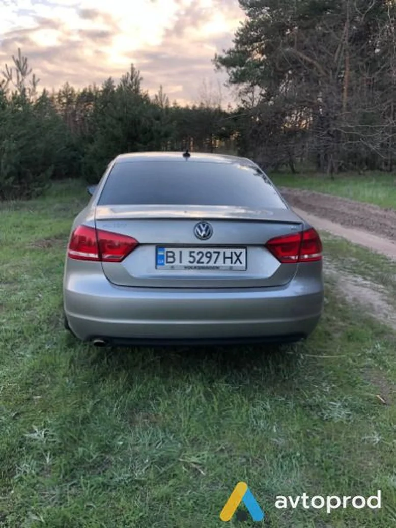 Фото 2 - Volkswagen Passat 2012