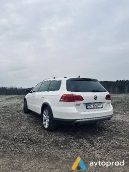 Photo 4 - Volkswagen Passat 2014