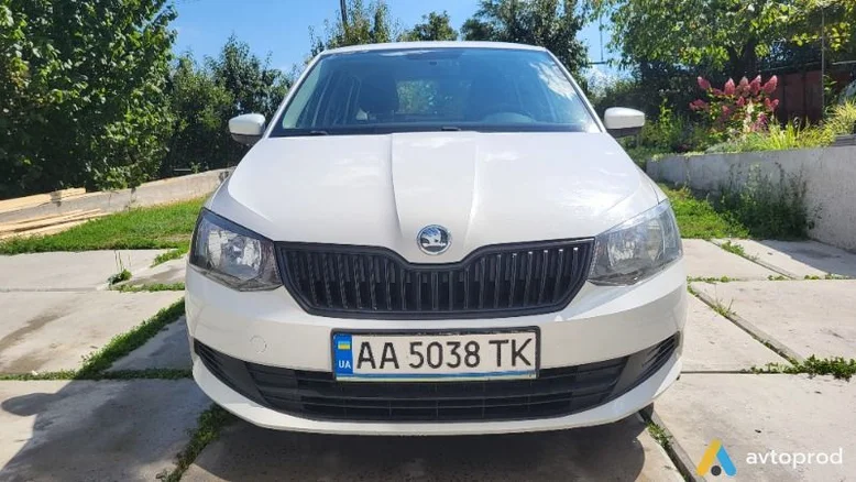 Фото 4 - Skoda Fabia 2018