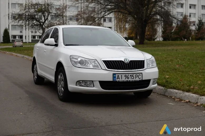 Фото 3 - Skoda Octavia 2011