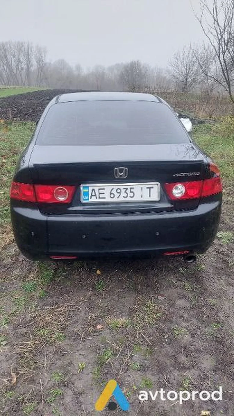 Фото 2 - Honda Accord 2005