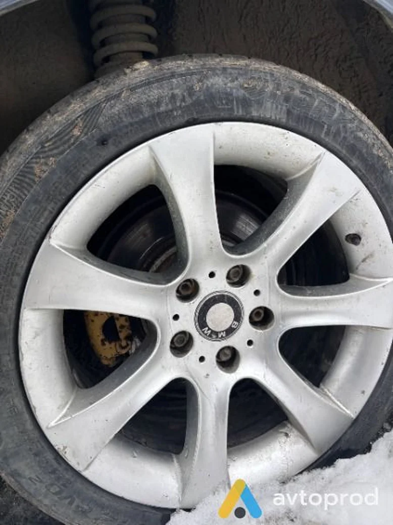 Фото 4 - BMW M5 1995