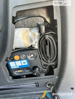 Photo 2 - Opel Zafira 2014