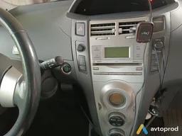 Photo 3 - Toyota Yaris 2007