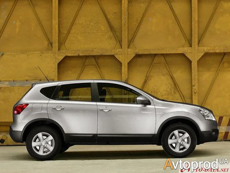 Фото 2 - Nissan Qashqai 2010