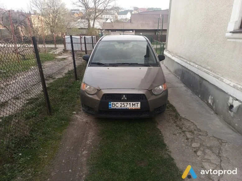 Фото 1 - Mitsubishi Colt 2009