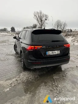 Photo 3 - Volkswagen Tiguan 2017