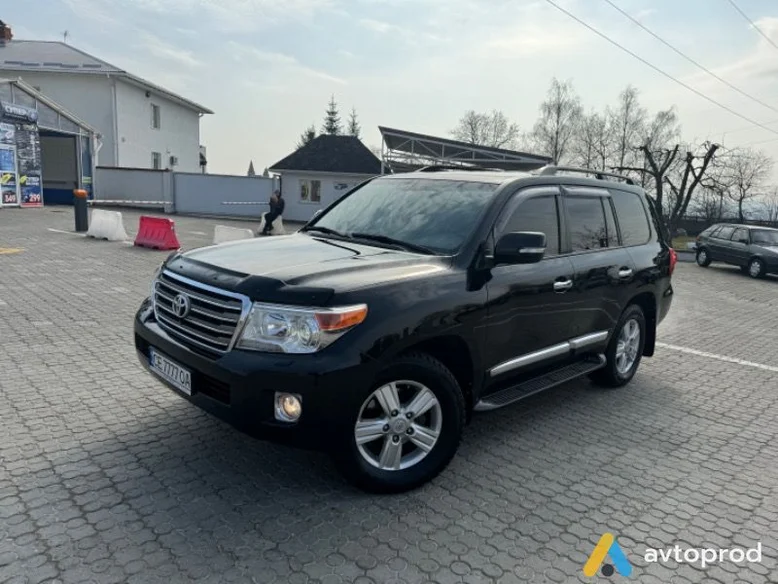Фото 3 - Toyota Land Cruiser 2015