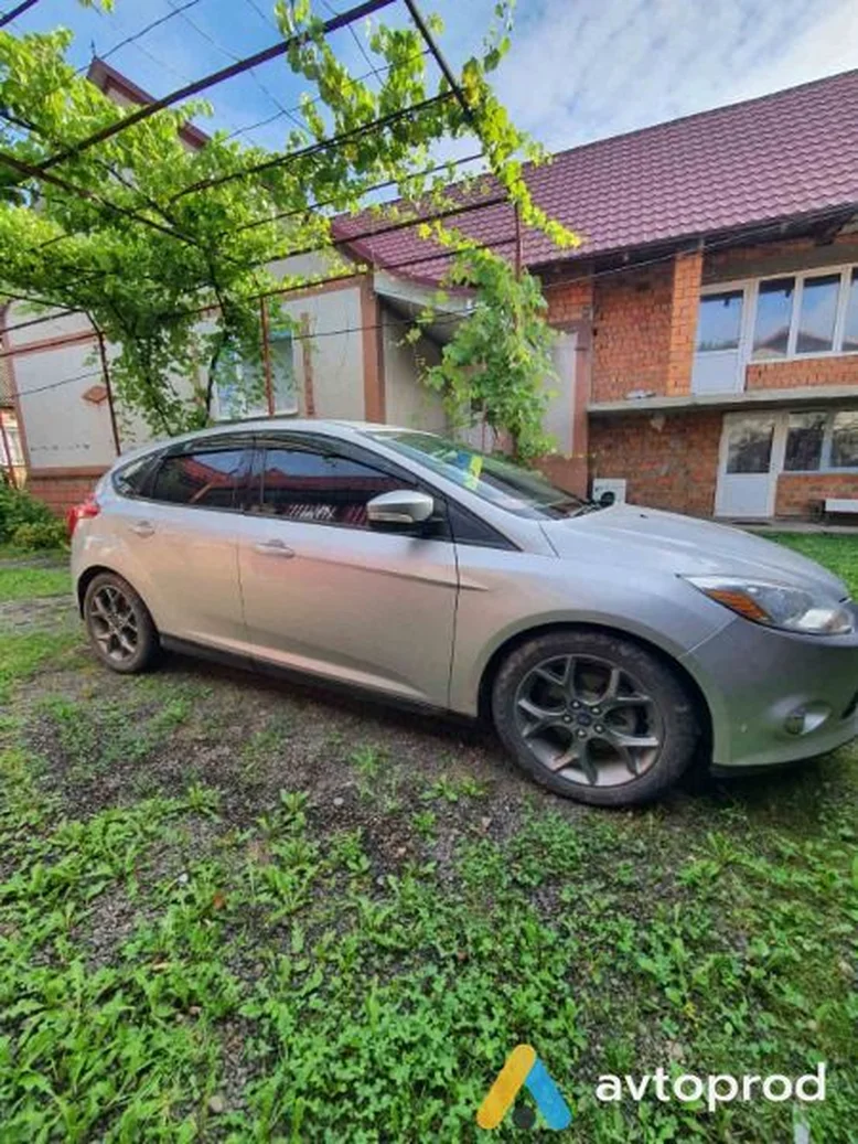 Фото 4 - Ford Focus 2013