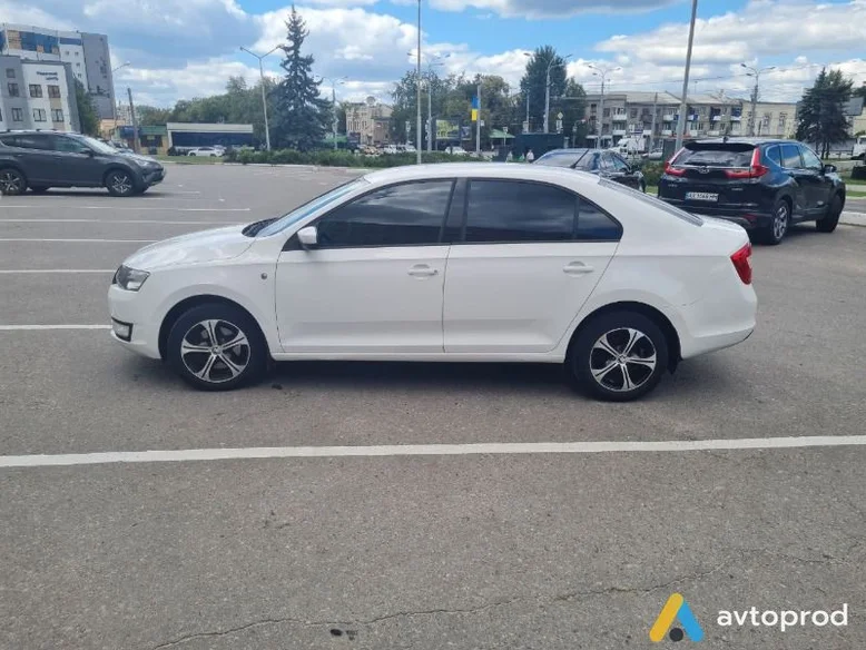 Фото 3 - Skoda Rapid 2013
