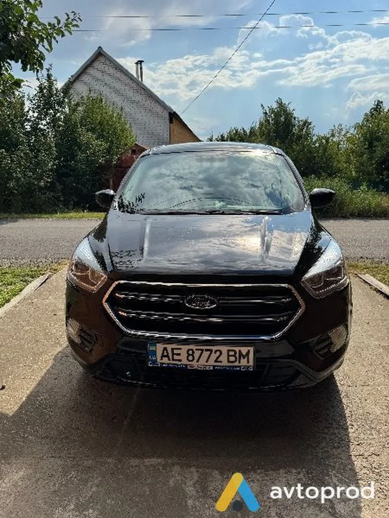 Фото 2 - Ford Escape 2019