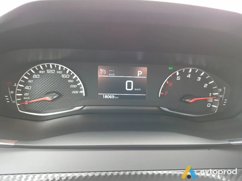 Фото 1 - Peugeot 2008 2022