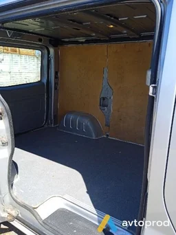 Photo 4 - Opel Vivaro 2010