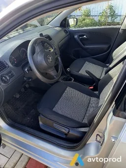 Photo 2 - Volkswagen Polo 2013