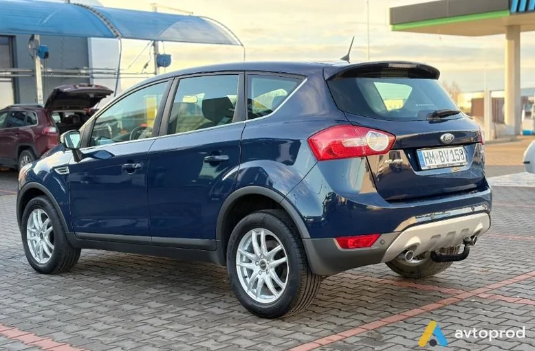 Фото 3 - Ford Kuga 2010