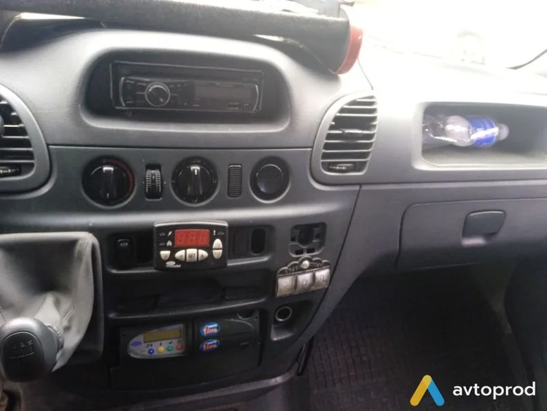 Фото 4 - Mercedes-Benz Sprinter 311 2004